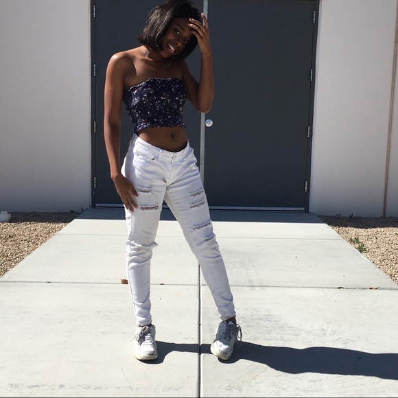 White ripped jeans - Picture 1 of 2